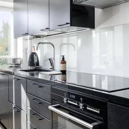 아파트 Tunnelmallinen Saunallinen Ullakkohuoneisto Ravintola Sampon Ylaekerrassa 쿠오피오