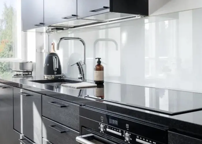 아파트 Tunnelmallinen Saunallinen Ullakkohuoneisto Ravintola Sampon Ylaekerrassa 쿠오피오